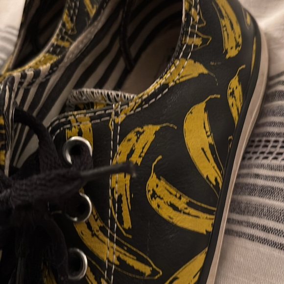 Banana print converse size 8 - Picture 2 of 5